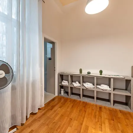 Casa Rudy Апартаменти Больцано